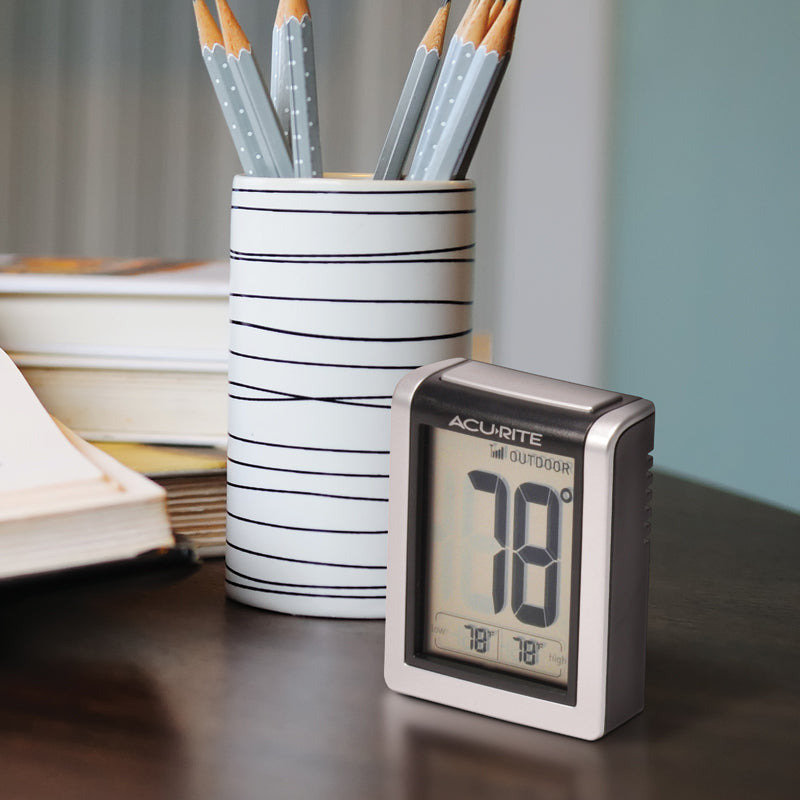 AcuRite Indoor and Outdoor Temperature Monitor