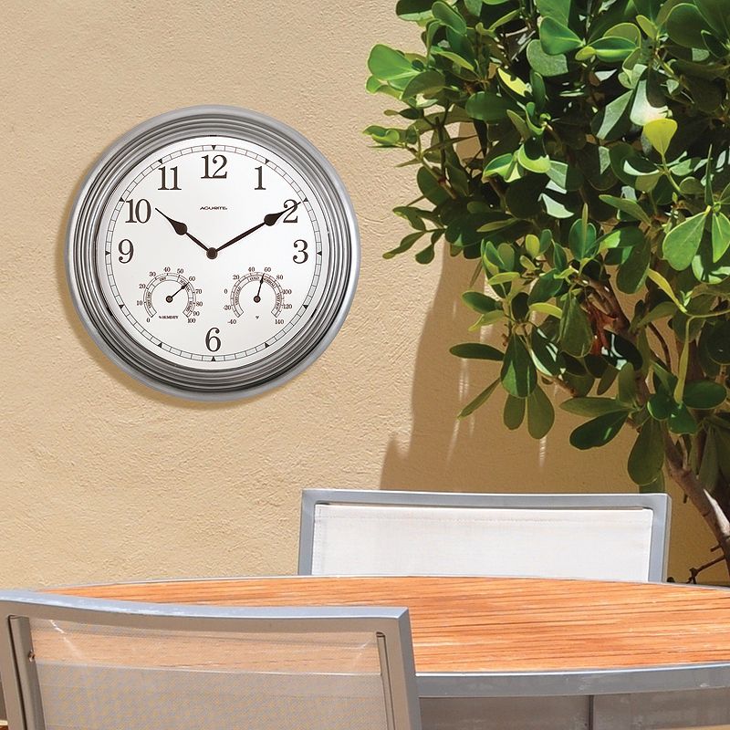 outdoor atomic clocks with temperature