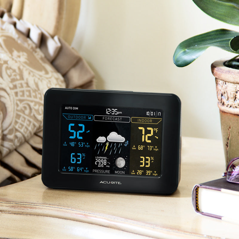 AcuRite 02027A1 Color Weather Forecaster with Moon Phase