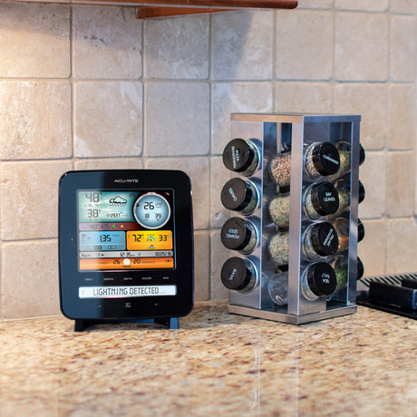 AcuRite Iris (5-in-1) Color Display with Lightning Detection Option