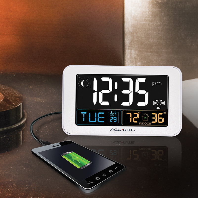 AcuRite Digital Alarm Clock with USB Charger
