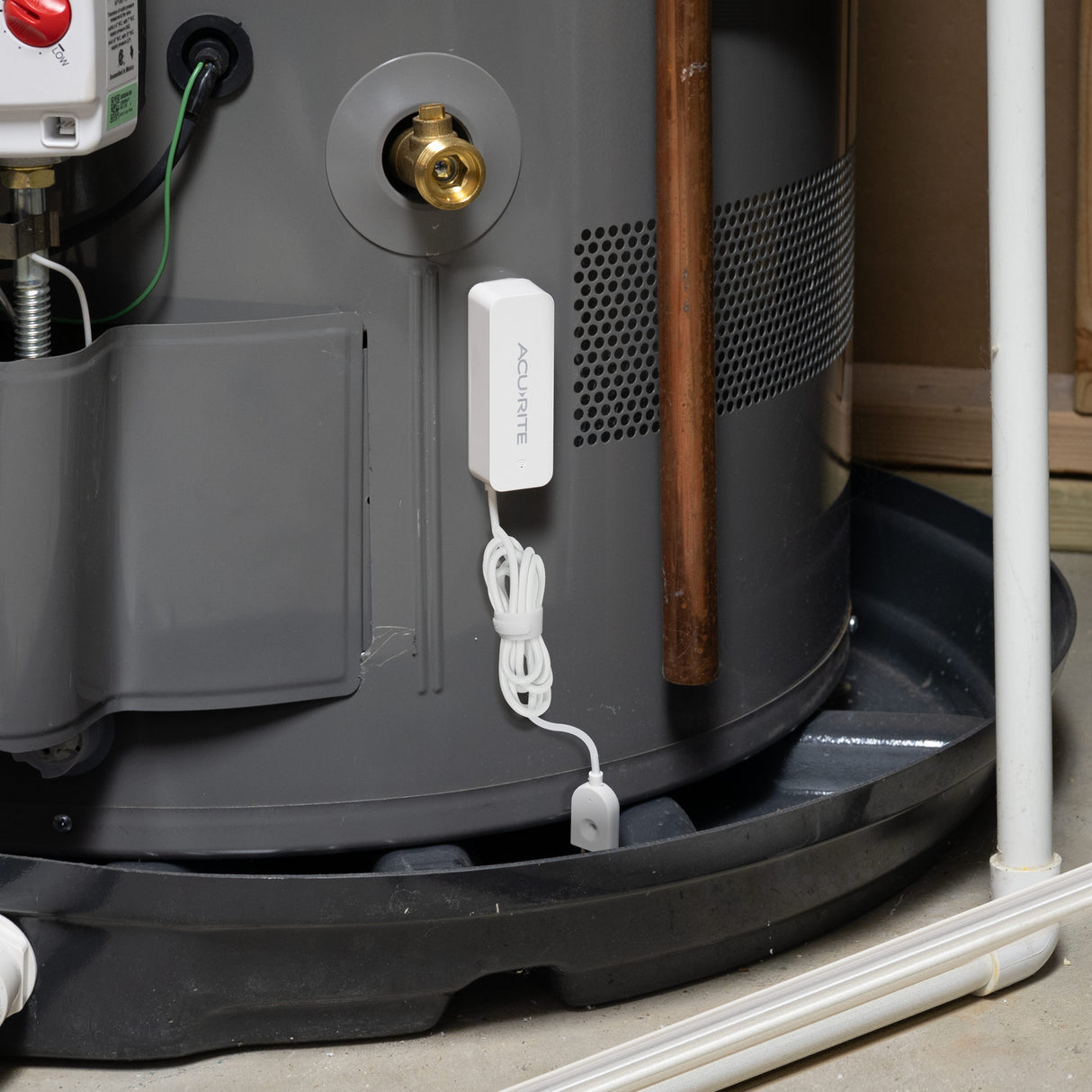 AcuRite Hydro Sense – Smart Water Leak Detector with 3-foot Probe