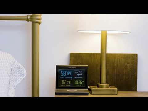 AcuRite Weather Forecaster with Wireless Charging Pad