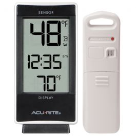 AcuRite Analog Wireless Outdoor White Thermometer in the