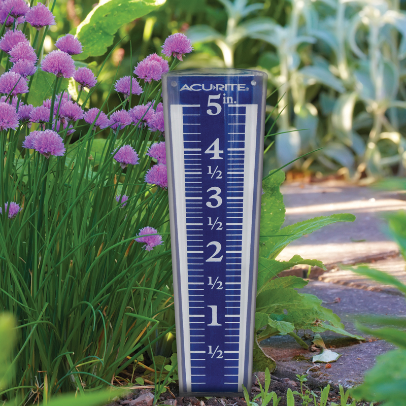 Easy read rain gauge